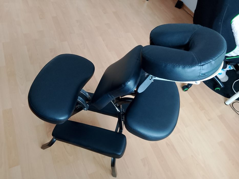 Стол са офис масаж мобилен масаж