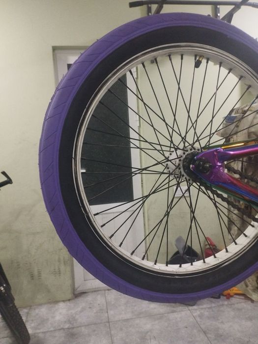 BMX продаётся. В отличном состоянии.