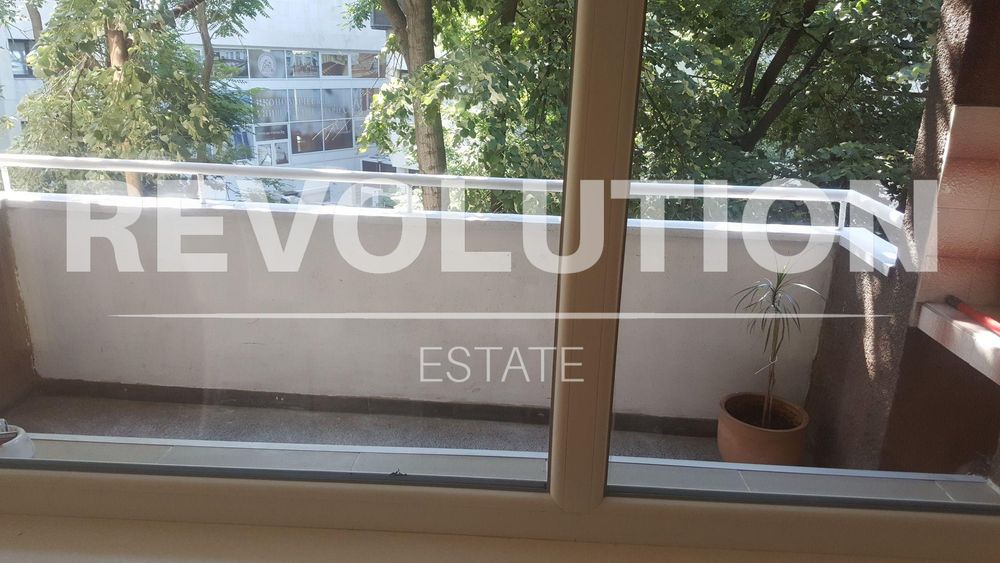 Дава се под наем Четиристаен апартамент в Варна, ВИНС - 110 кв.м за 650 € - Снимка #8