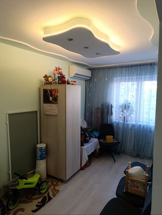 Vând garsonieră confort 3