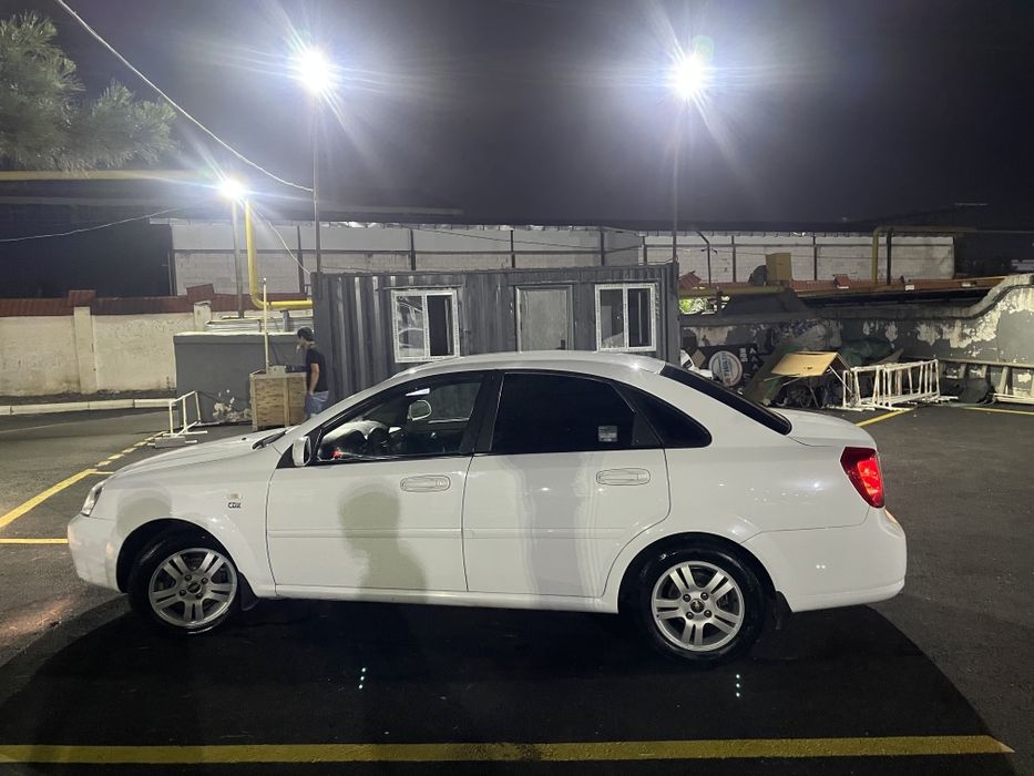 Lacetti 1.8 2012 Oq