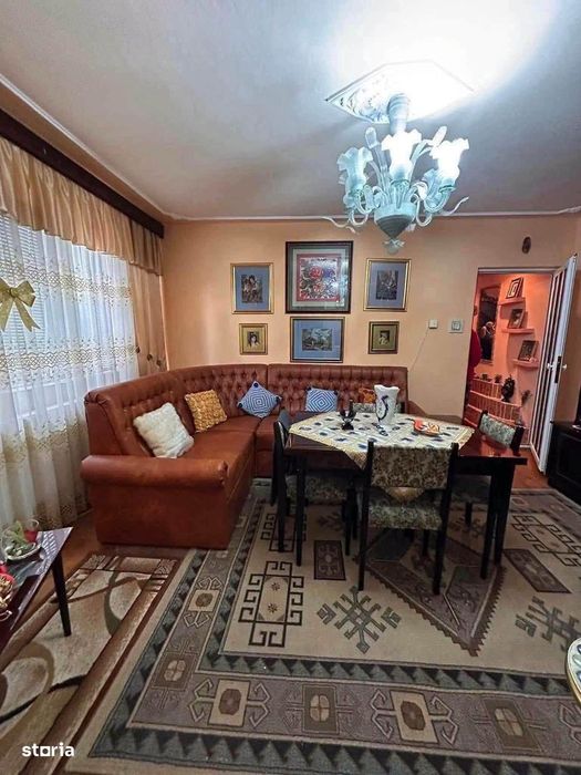 De vanzare apartament cu 2 camere si balcon, mobilat si utilat, 44500e