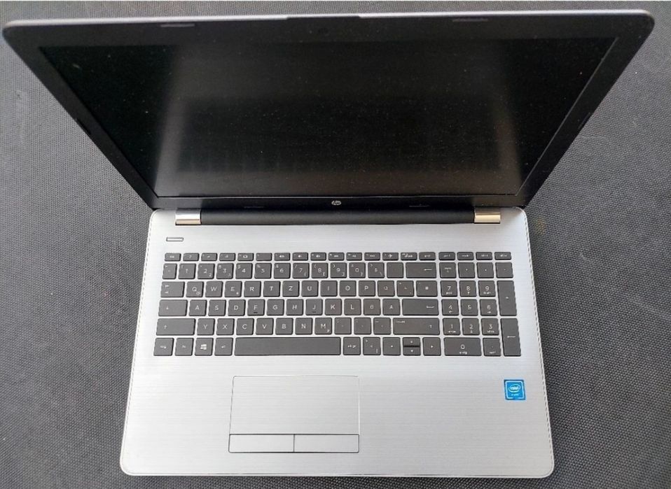 Laptop HP 250 g6 Celeron
