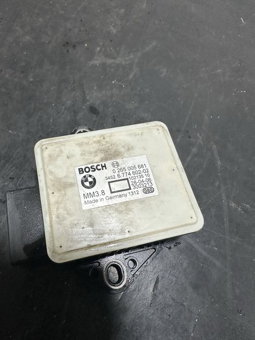 Senzor ESP BMW Seria 5 E60 E61 525d 6774602\ 0265005681