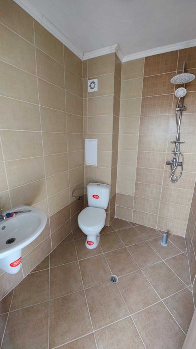 Продава се Тристаен апартамент в Свети Влас - 175 кв.м за 726 €/кв.м - Снимка #2