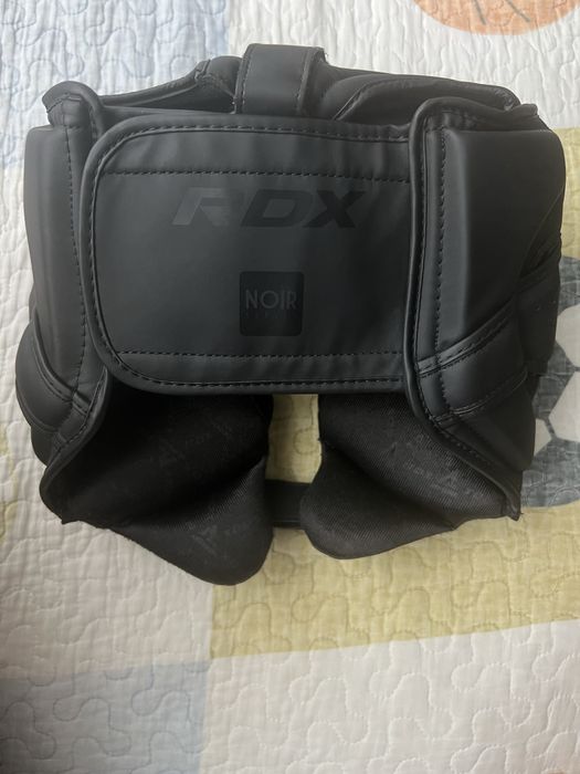 Каска за спорт бойни изкуства