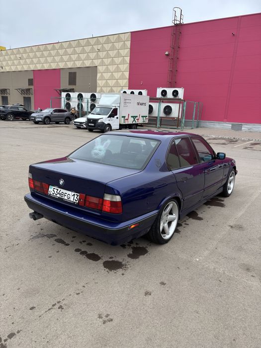 Диски бмв  шницер r18