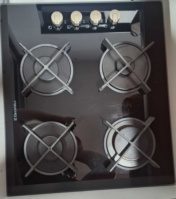 Plita gaz ELECTROLUX 4 arzatoare incorporabila