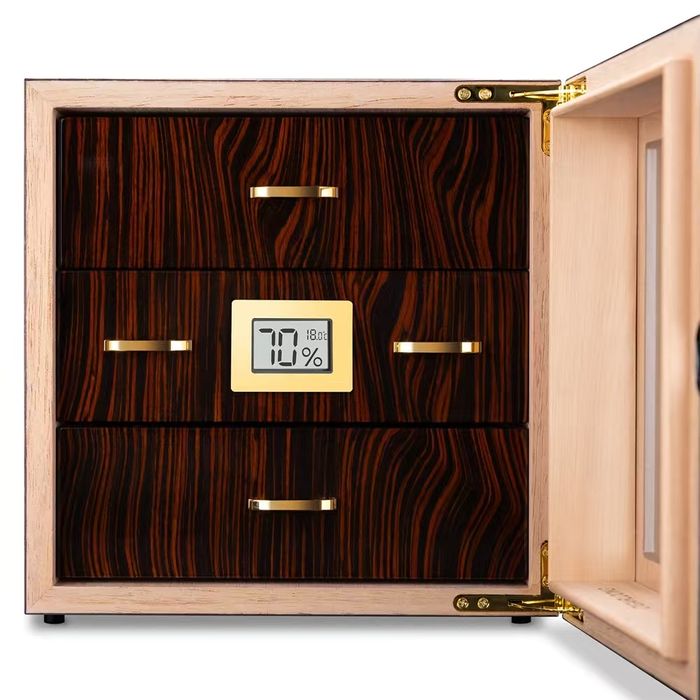 Хумидор за пури – 3 нива, кедрово дърво, до 100 пури