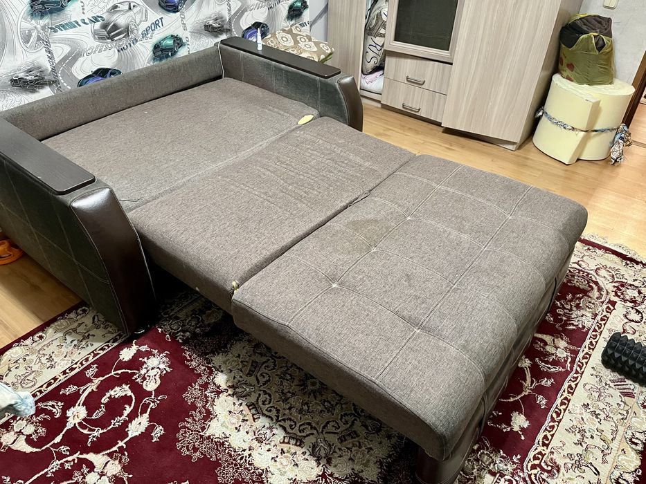 Продам диван раскладной