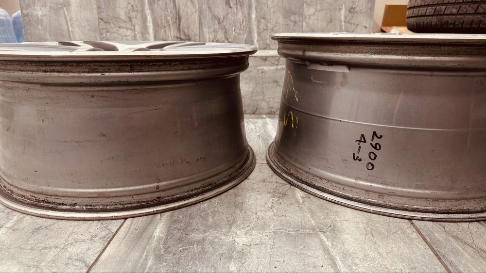 Продам диски оригинал R19 W222