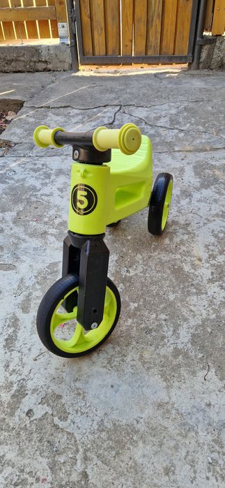 Tricicleta fara pedale Funny Wheels Rider Supersport