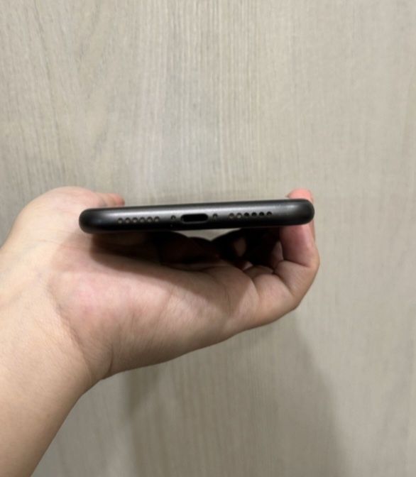 IPhone 11, срочно Продам.