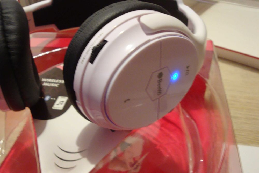 incarcator wireless charger auto prindere automata cu senzor