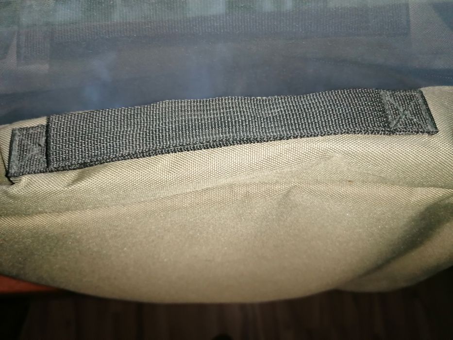 Полиестерна чанта, зелена, нова, 42/36 и бяла  40/37