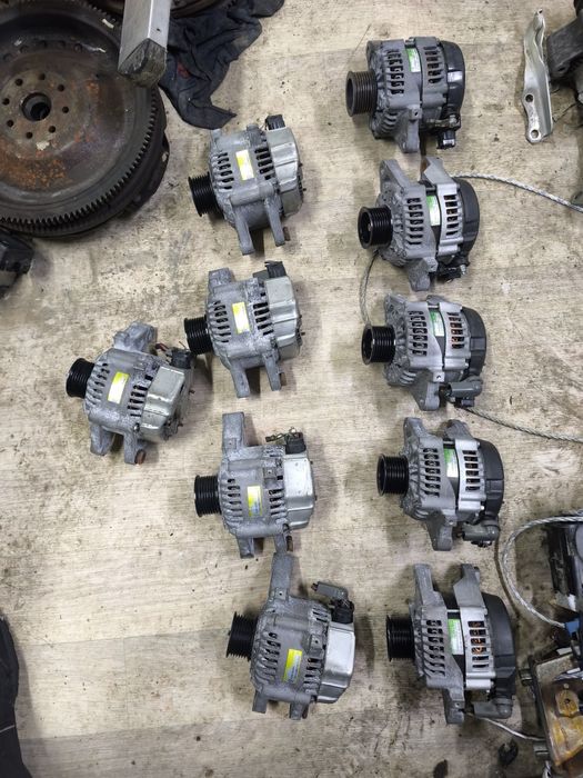 Генератор стартер 2tr 1gr оригинал .