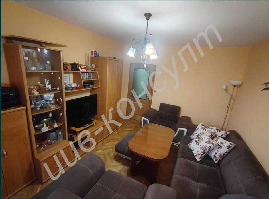 Продава се Тристаен апартамент в Велико Търново, Колю Фичето - 85 кв.м за 1564 €/кв.м - Снимка #2