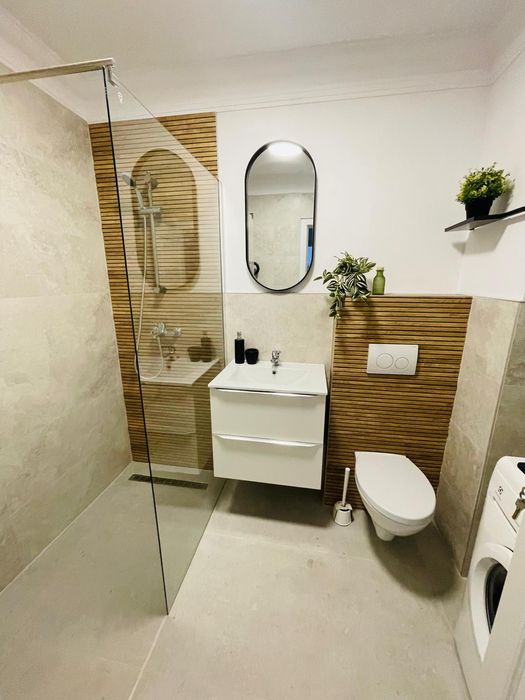 PRIMA ÎNCHIRIERE. Apartament 1 camera in zona  Vlaicu la principală.