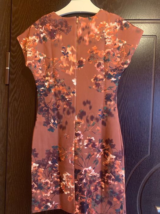 Рокля MANGO нова