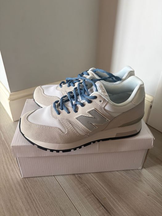 Продам кроссовки  New balance