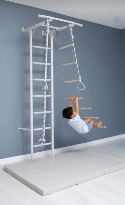 Детские спортивные комплекс