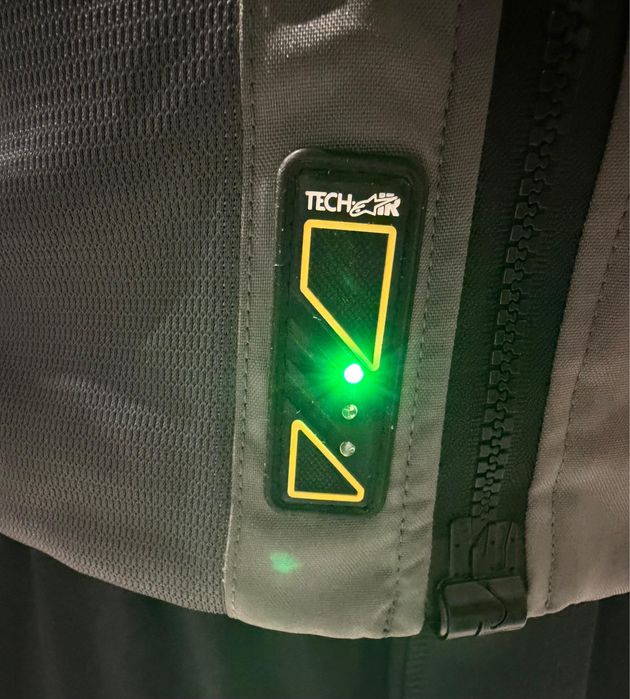 Vestă airbag moto - Alpinestars Tech-Air 5 - Impecabil