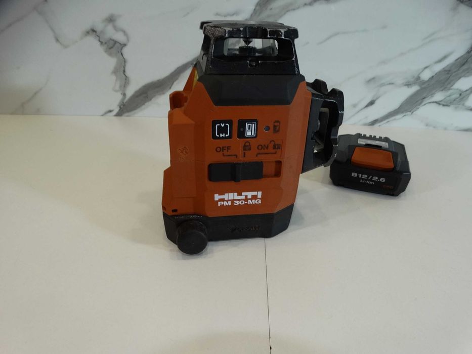 Hilti PM 30 MG - 3D Линеен лазерен нивелир