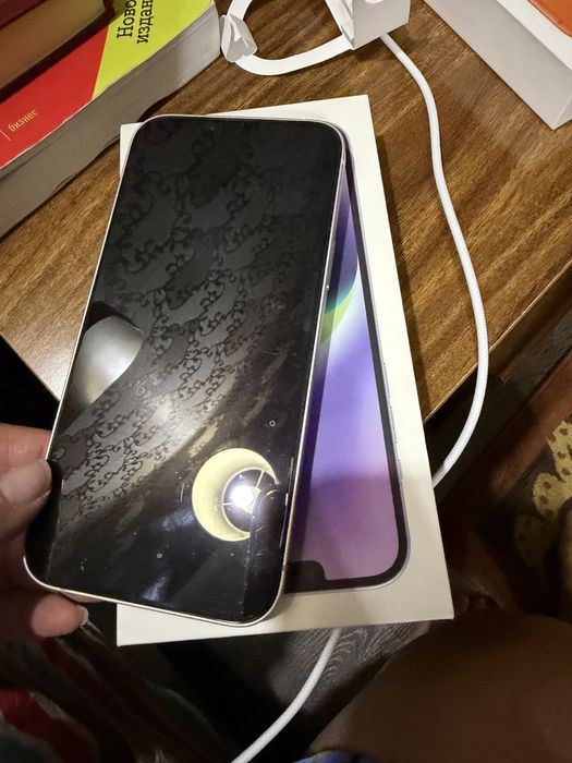 Продаю телефон Iphone 14 plus ,