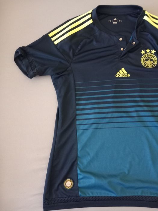 Оригинална фанела на Фенербахче ,размер-М