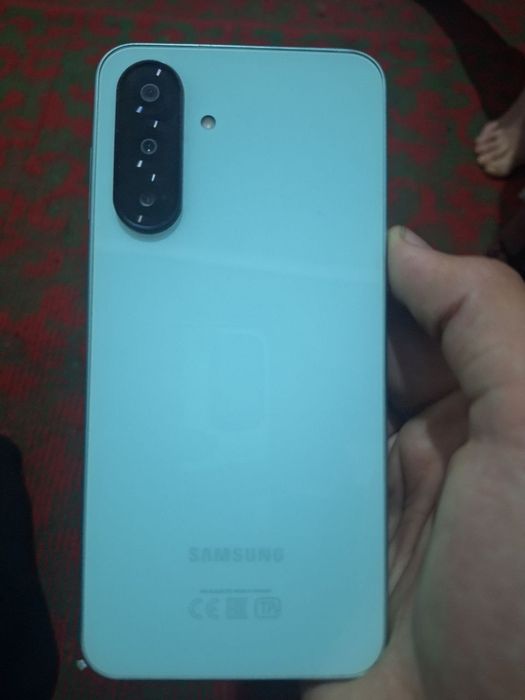 Samsung galaxy A26 6/128 bor yangi 2 oy buldi kim kar dak full