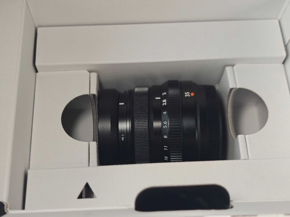Fujifilm Fujinon XF 35mm f/2 R WR