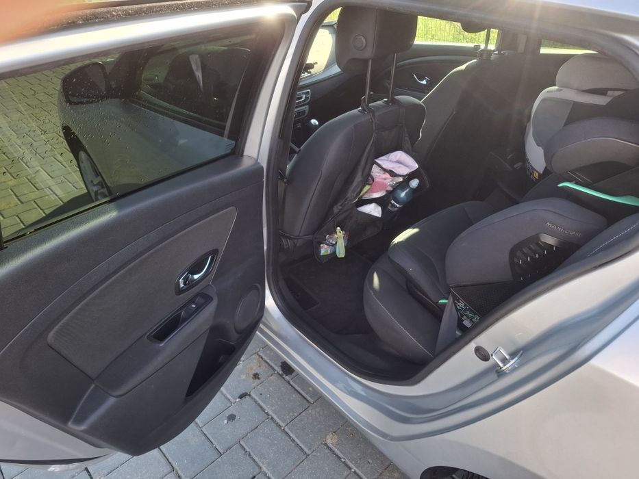 Renault Megane 3  unic prop Ro 1.5dci euro 5 110cp an 2014 luna 10