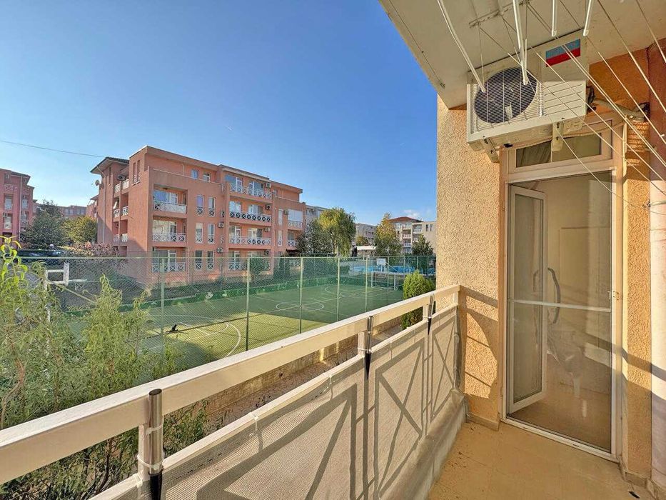 Продава се Двустаен апартамент в к.к. Слънчев бряг - 49 кв.м за 547 €/кв.м - Снимка #9