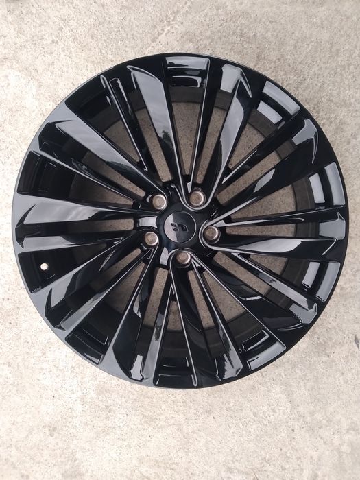 Range Rover R21 диски 5×120 Lixiang Byd