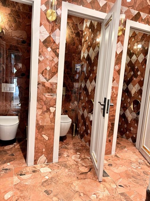 Продается ресторан на Сеул Мун