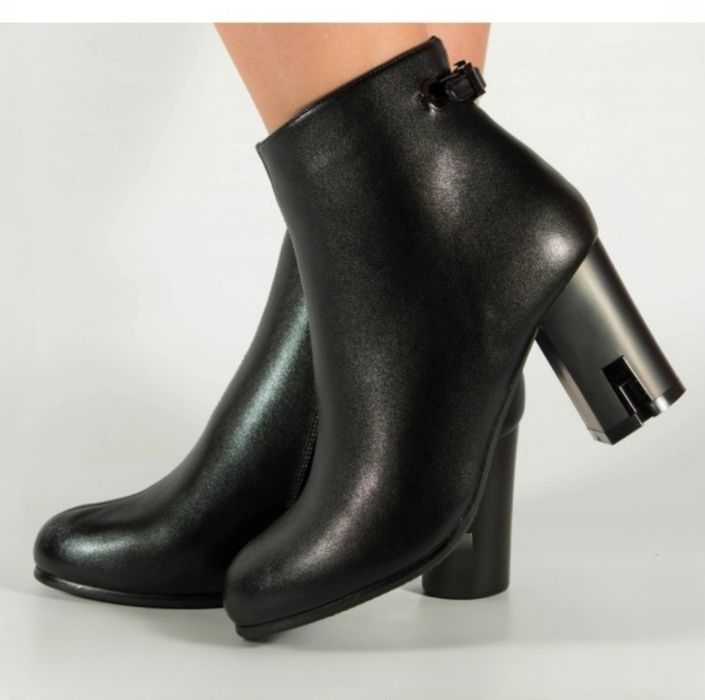 Дамски боти нови -35% черни на ток 39 размер