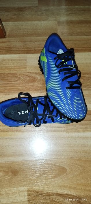 Ghete de fotbal Nr.36