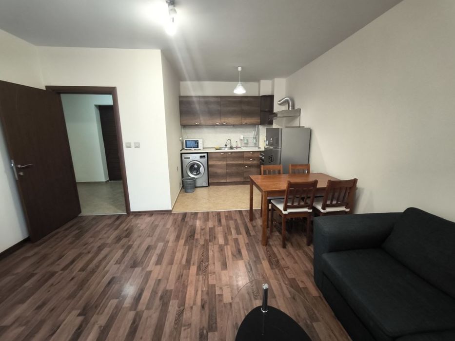 Продава се Двустаен апартамент в Пловдив, Младежки Хълм - 67 кв.м за 1294 €/кв.м - Снимка #2