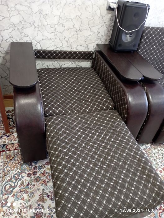 Продам диван с креслом б/у