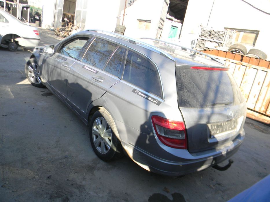 Dezmembrari Mercedes-Benz C-CLASS (W204) (2007-2014) C 180 CDI (204.2