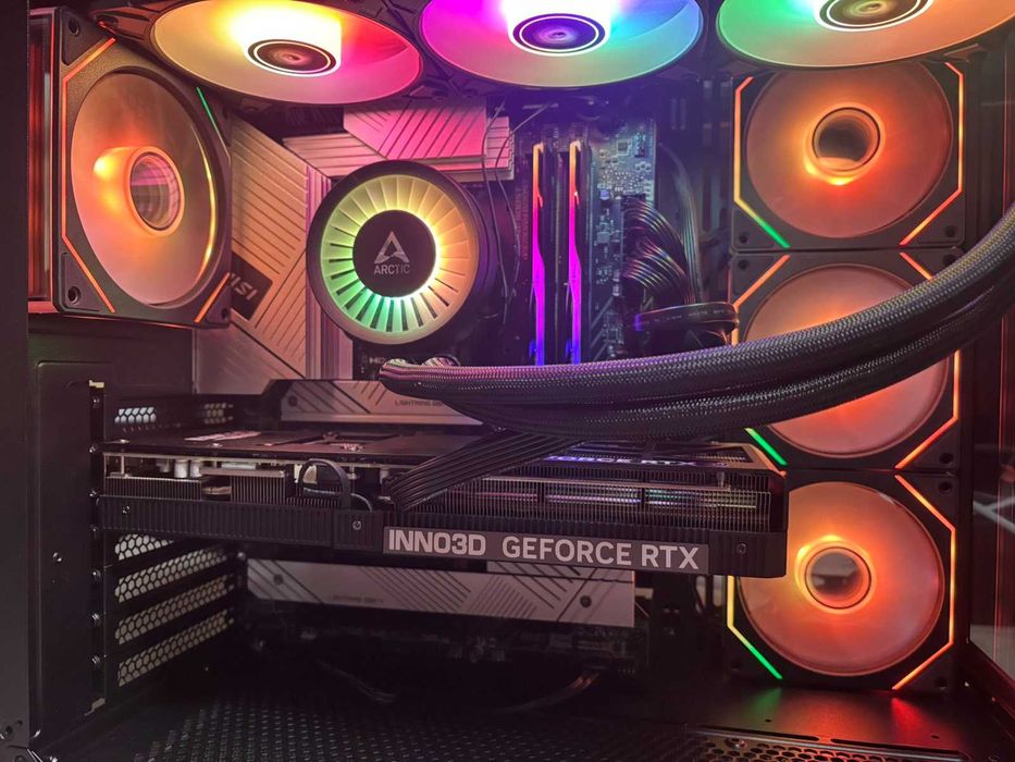 Геймърски компютър Intel Core Ultra 7 265К/B860/DDR5 32/1000W/ГАРАНЦИЯ