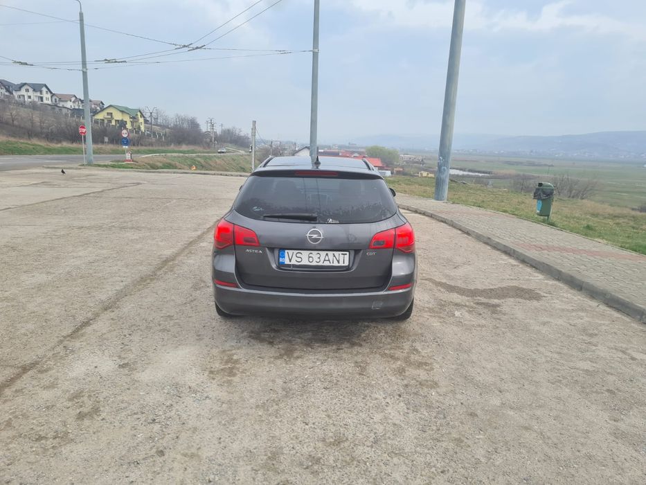 Vand opel astra j 2012
