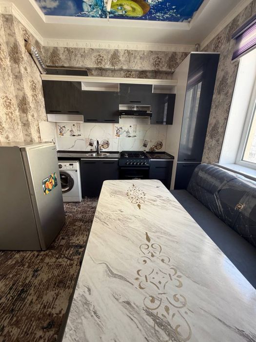 Сдается 2х комнатная квартира на 4этаже Ориентир 300 $