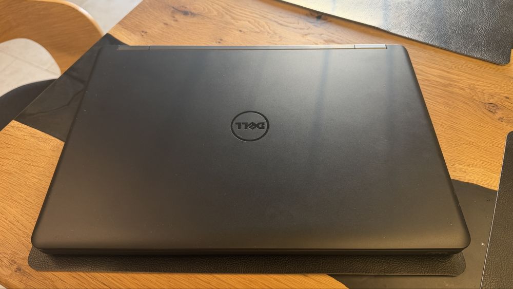 Dell Latitude E5550