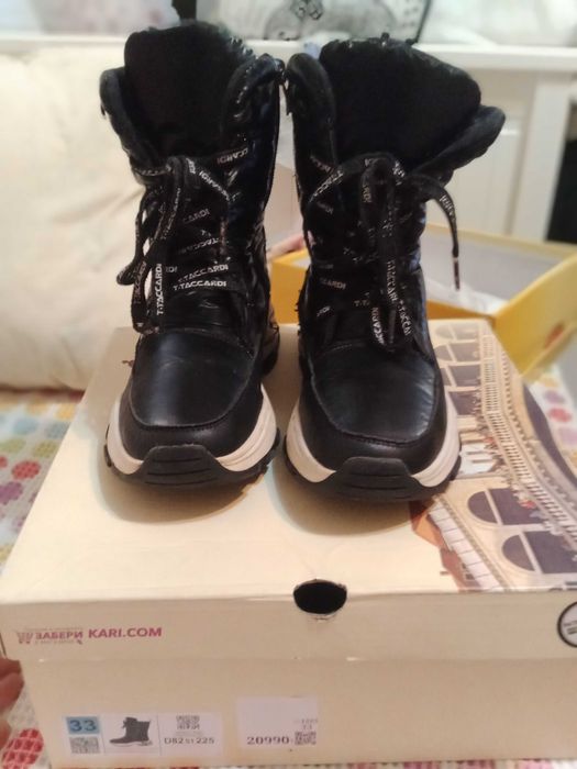 Сапоги  зима на девочку 33 разм