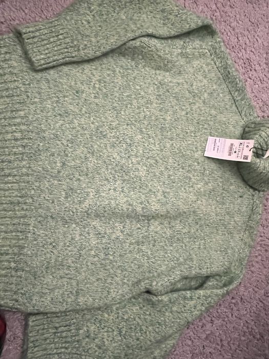 Свитер женский Зара