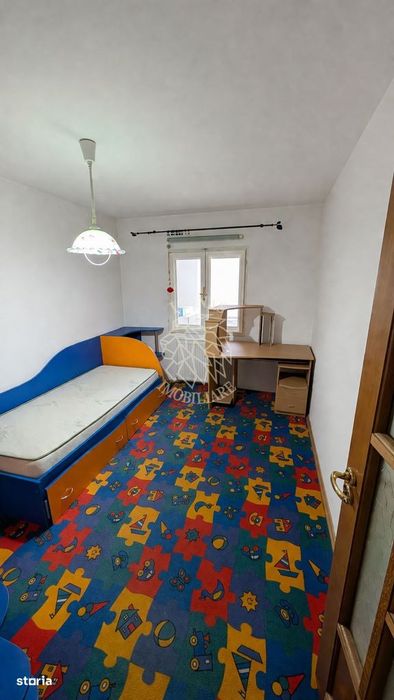 Apartament 4 camere 100 mp-balcon-parcare-beci-Central