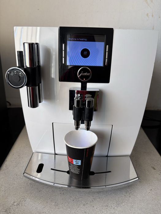 JURA IMPRESSA J85 Piano White Кафе автомат