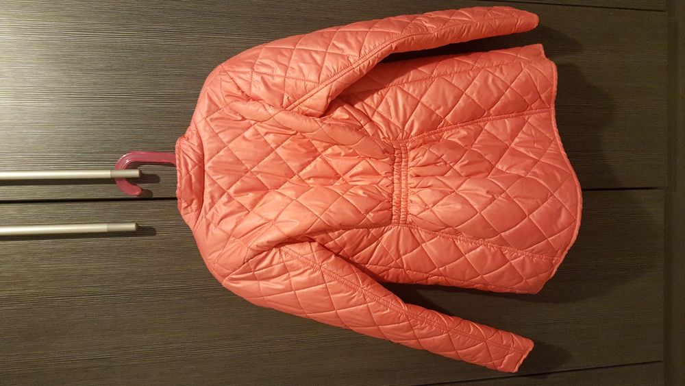 Пролетно яке момиче 8-9г.