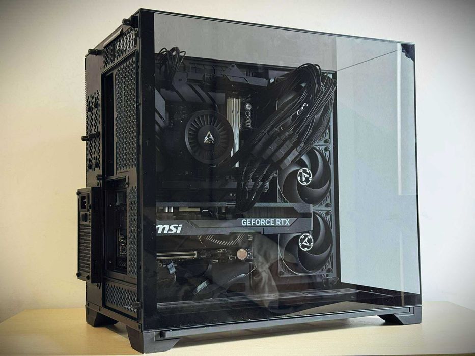 Бартер! X870E CROSSHAIR APEX / 9950X3D / 32GB 6000 CL26 / RTX™ 5080